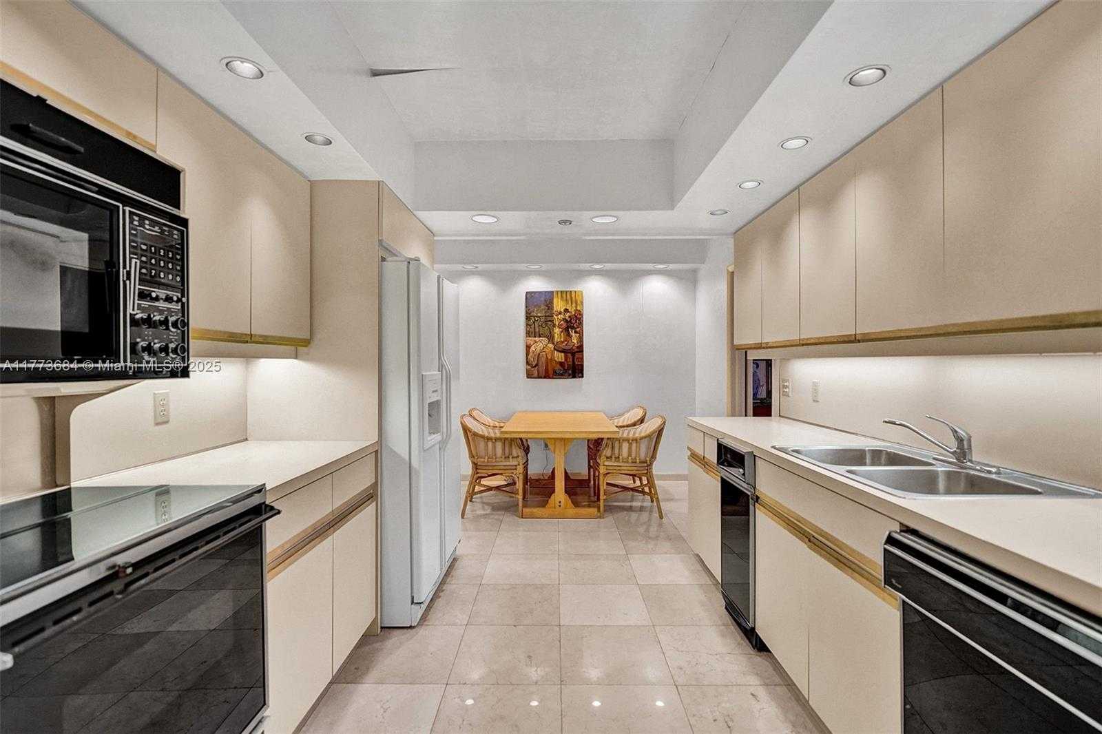 Small Image of 10175 COLLINS AVE #404, Bal Harbour Number 22