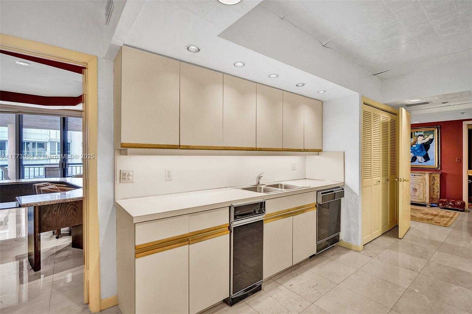 Small Image of 10175 COLLINS AVE #404, Bal Harbour Number 26