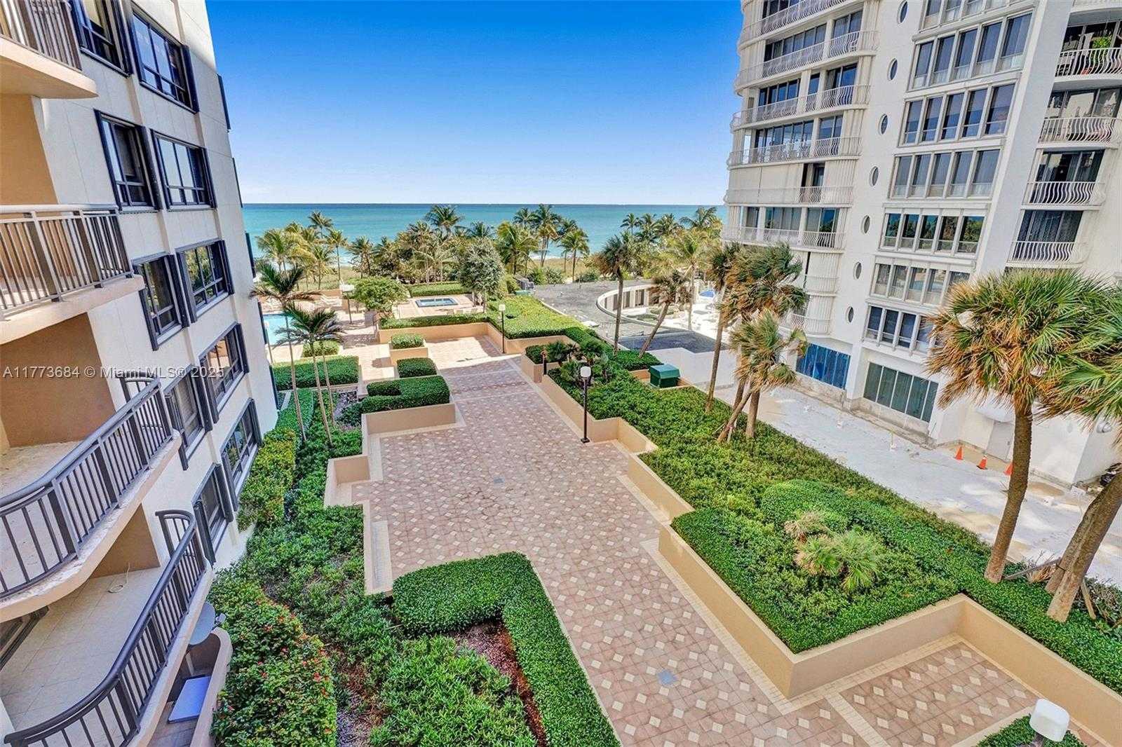 Small Image of 10175 COLLINS AVE #404, Bal Harbour Number 42
