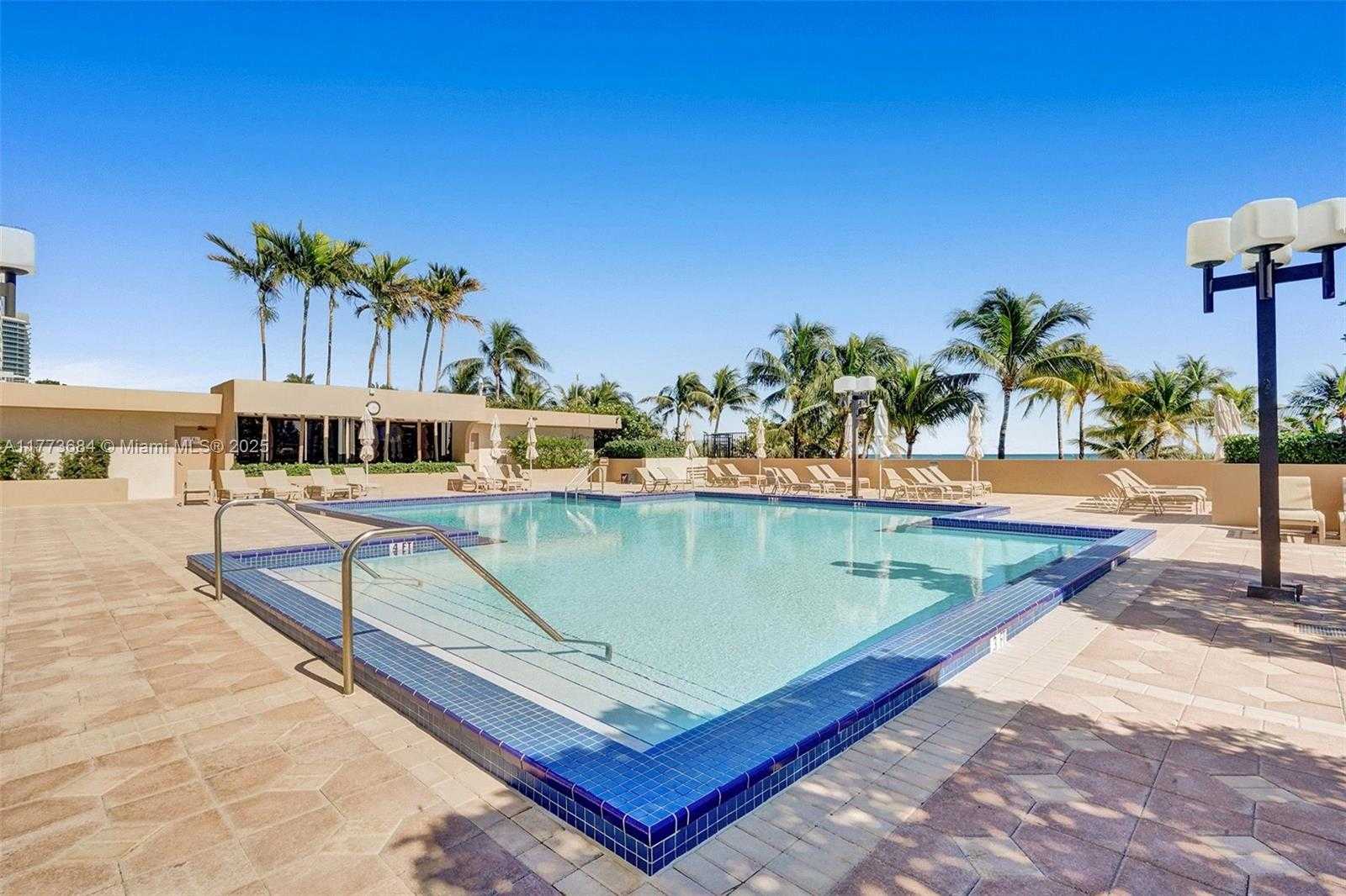 Small Image of 10175 COLLINS AVE #404, Bal Harbour Number 53