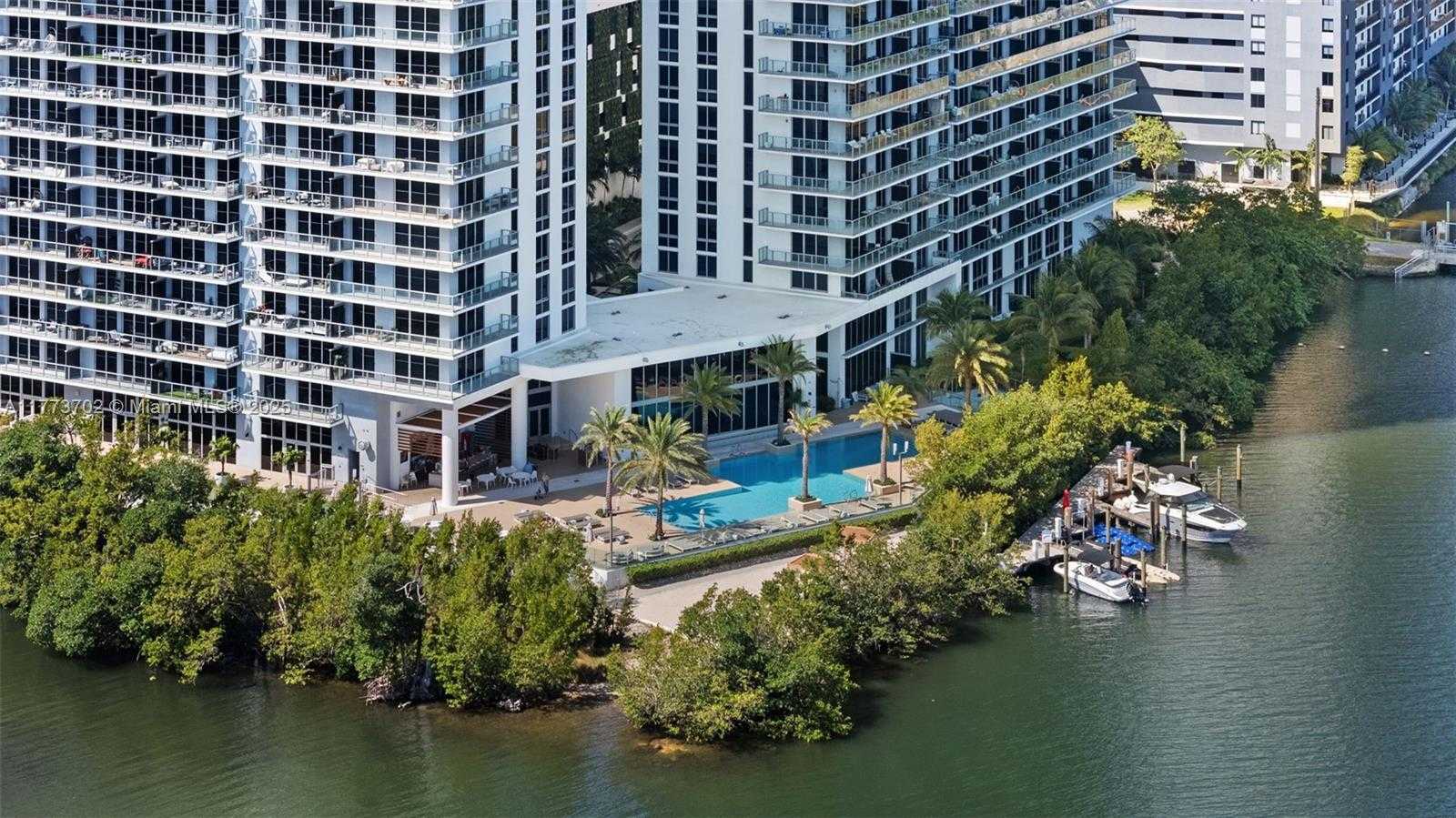 Small Image of 16385 BISCAYNE BLVD #1019, North Miami Beach Number 58