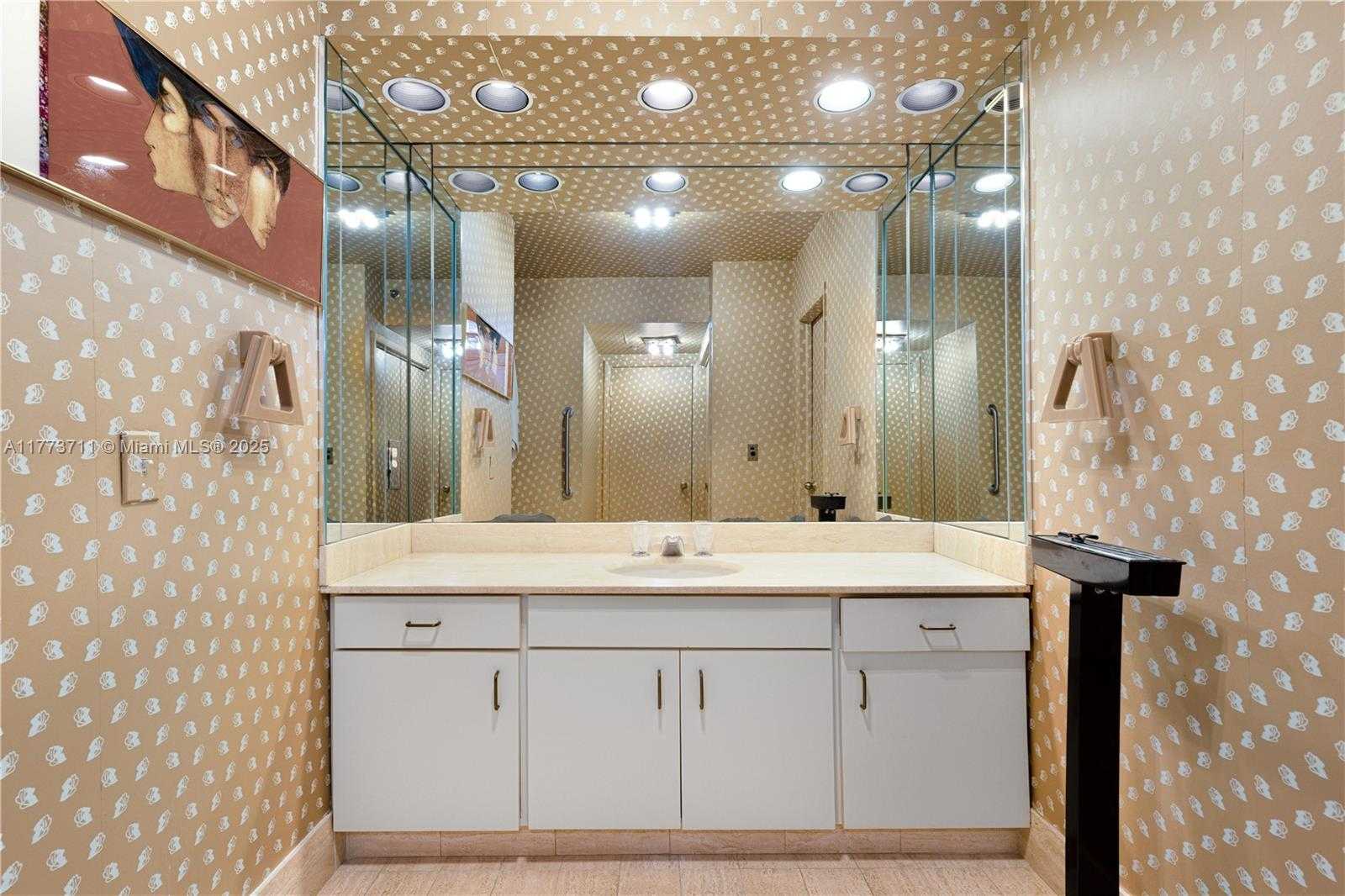 Small Image of 10175 COLLINS AVE #Doubl1401/1402(4706 sqft), Bal Harbour Number 19
