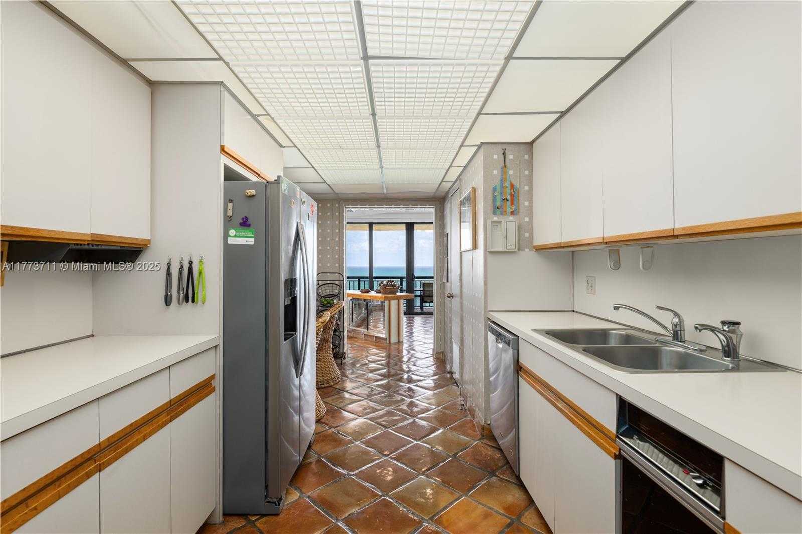 Small Image of 10175 COLLINS AVE #Doubl1401/1402(4706 sqft), Bal Harbour Number 30