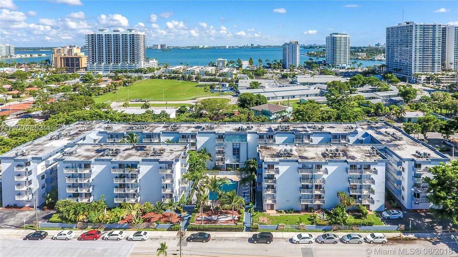 Small Image of 1801 SOUTH TREASURE DR #214, North Bay Village Number 21