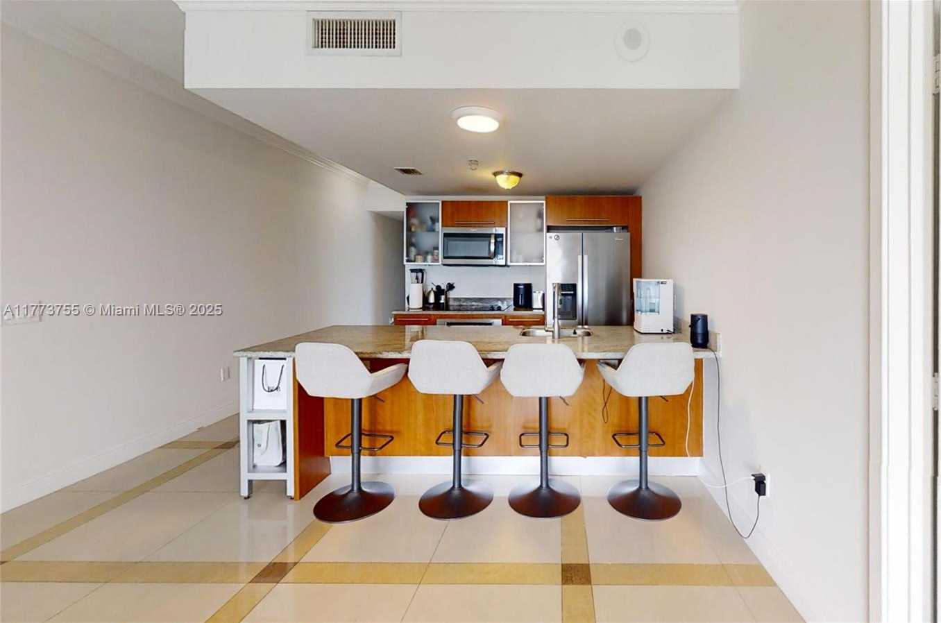 Small Image of 185 SOUTH WEST 7TH ST #4201, Miami Number 4