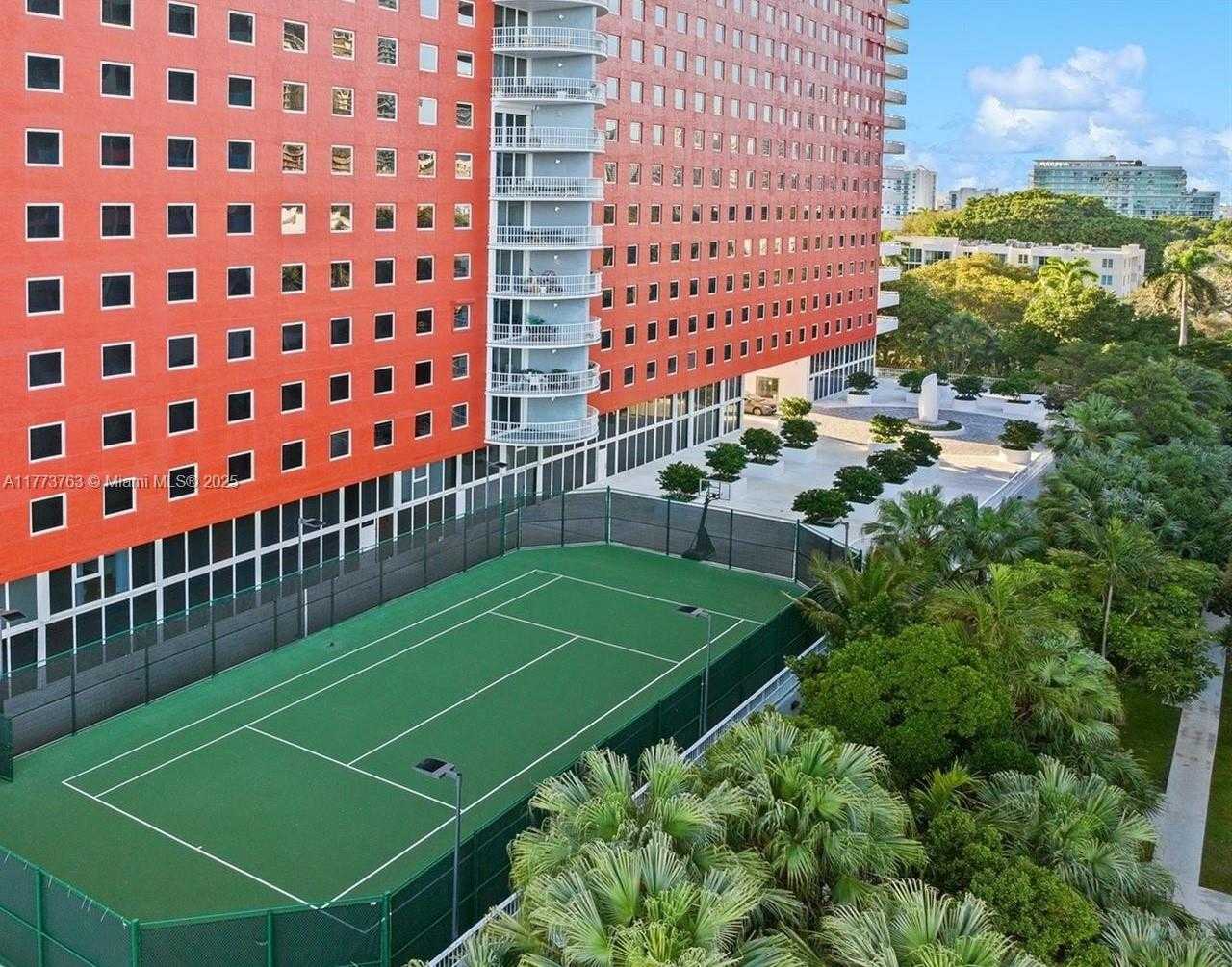 Small Image of 1627 BRICKELL AVE #2006, Miami Number 13