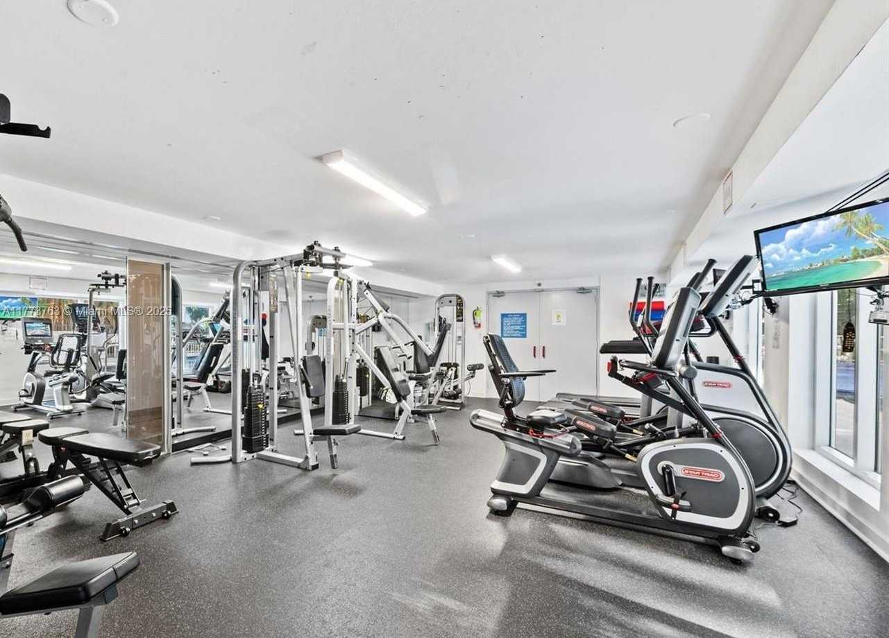 Small Image of 1627 BRICKELL AVE #2006, Miami Number 14