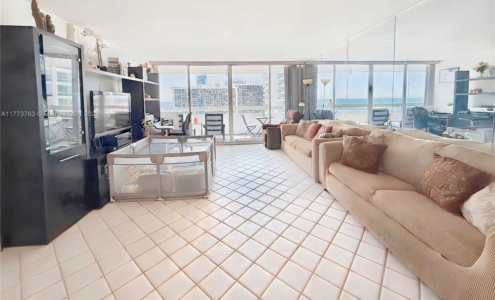 Small Image of 1627 BRICKELL AVE #2006, Miami Number 7