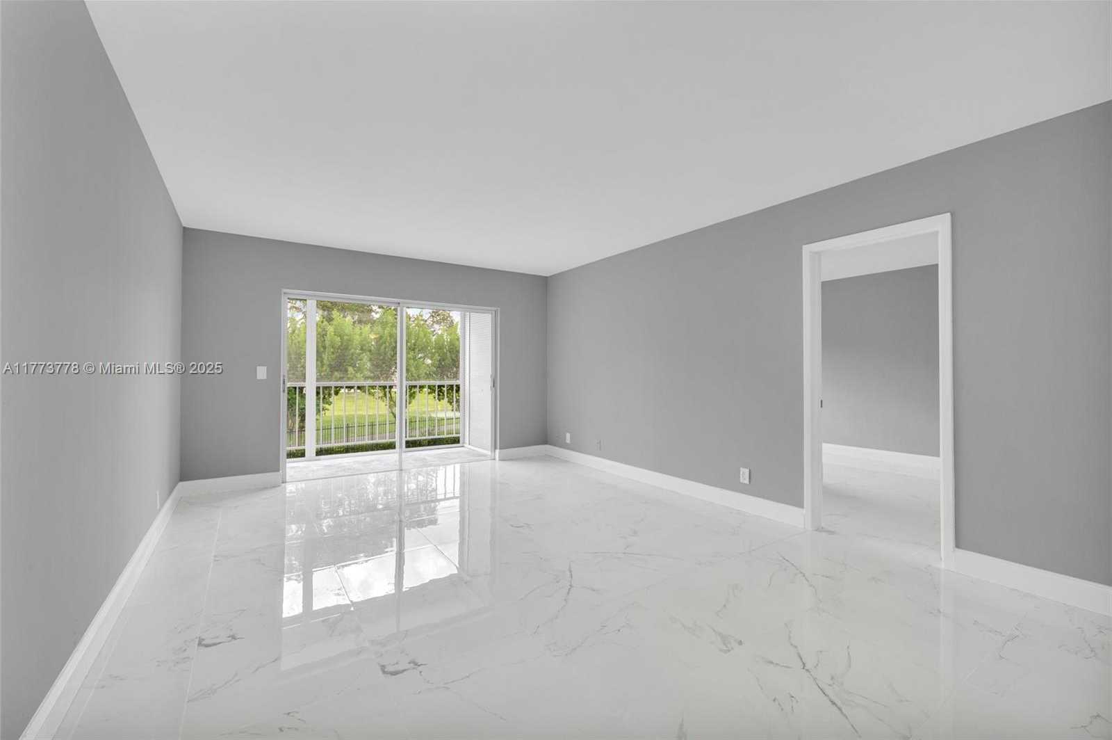 Small Image of 1201 HILLCREST CT #204, Hollywood Number 14