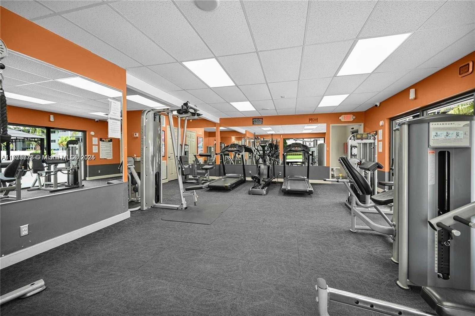 Small Image of 1201 HILLCREST CT #204, Hollywood Number 29