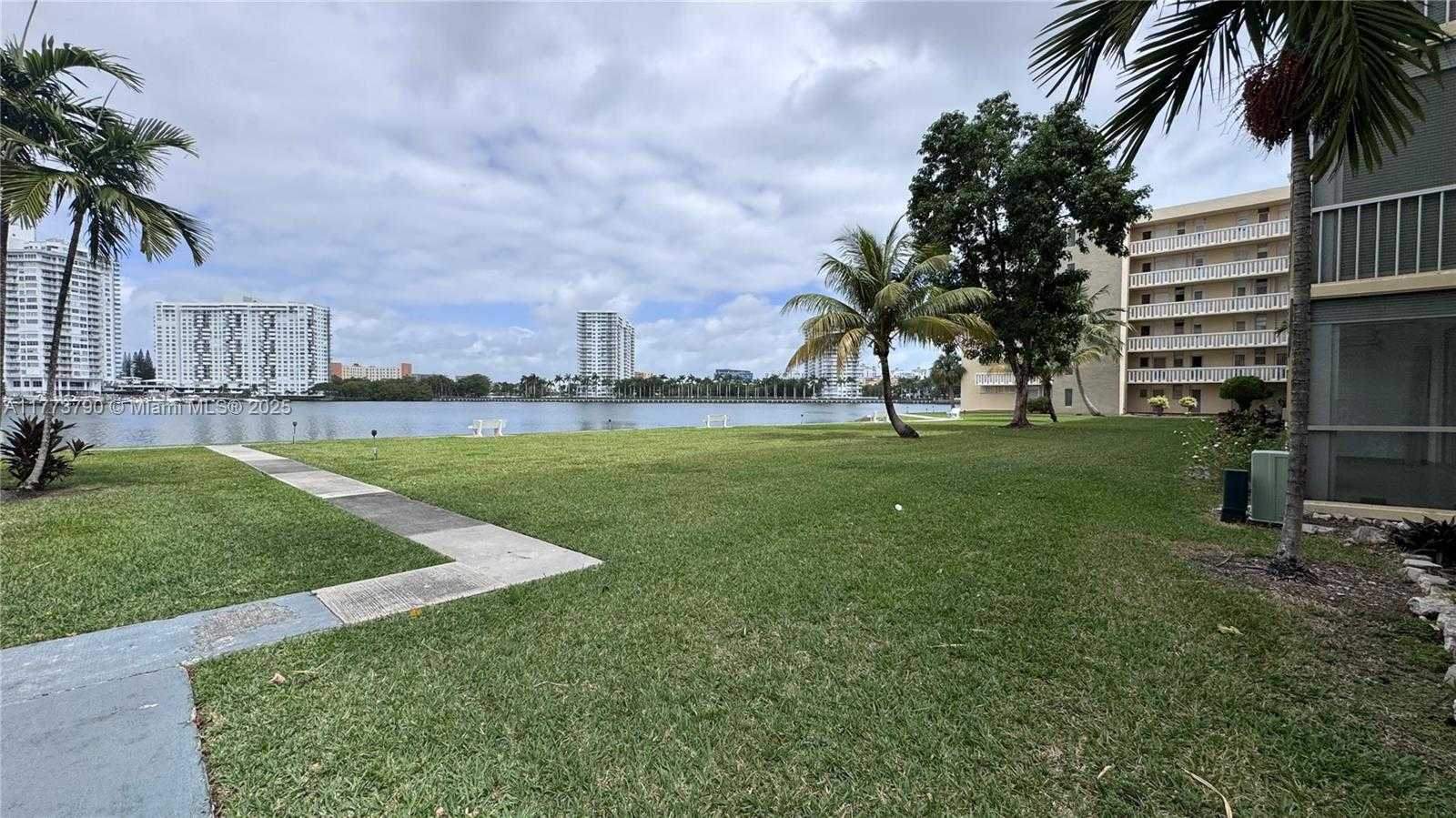 Small Image of 2999 POINT EAST DR #C101, Aventura Number 31