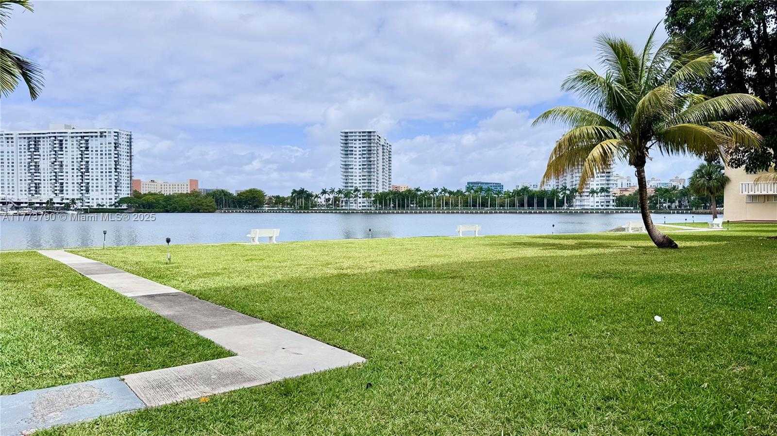 Small Image of 2999 POINT EAST DR #C101, Aventura Number 34