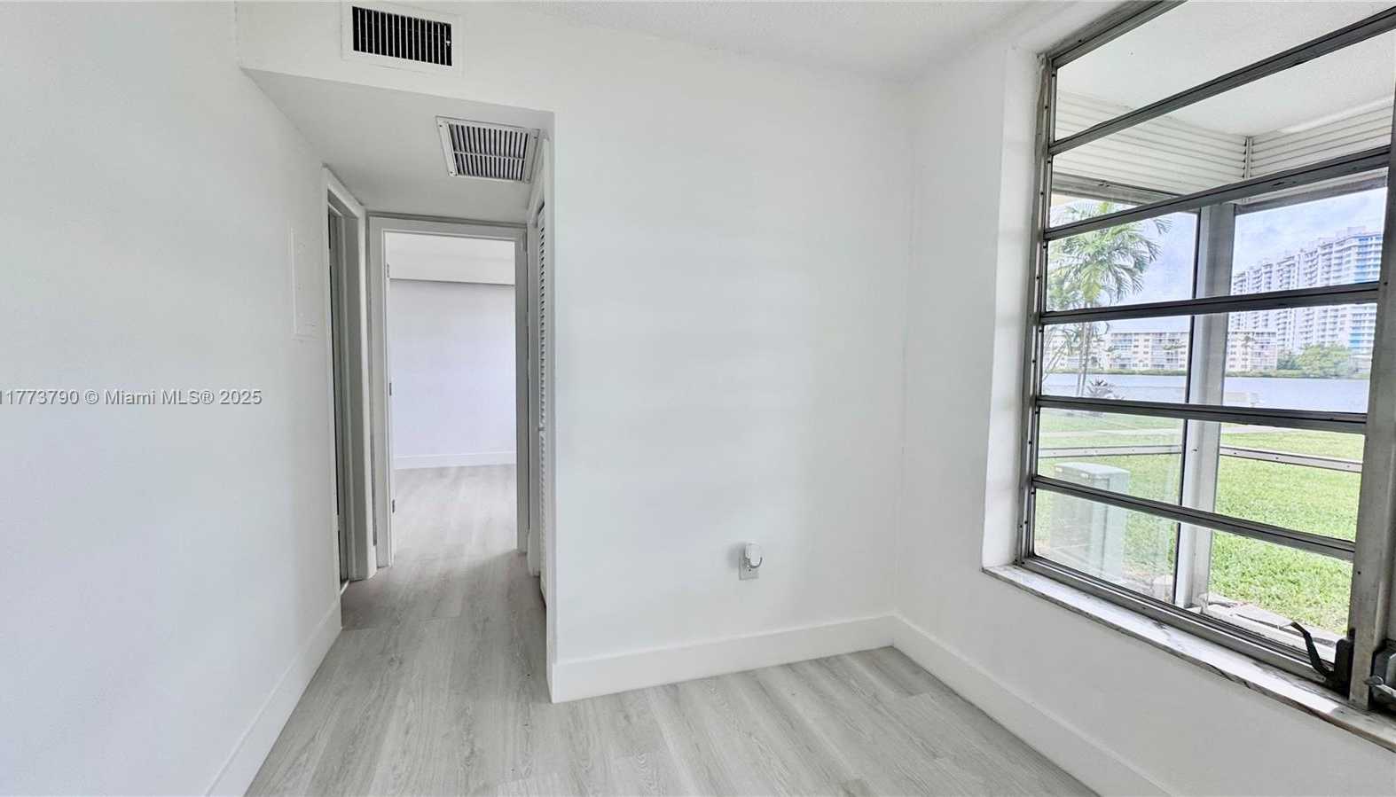 Small Image of 2999 POINT EAST DR #C101, Aventura Number 9