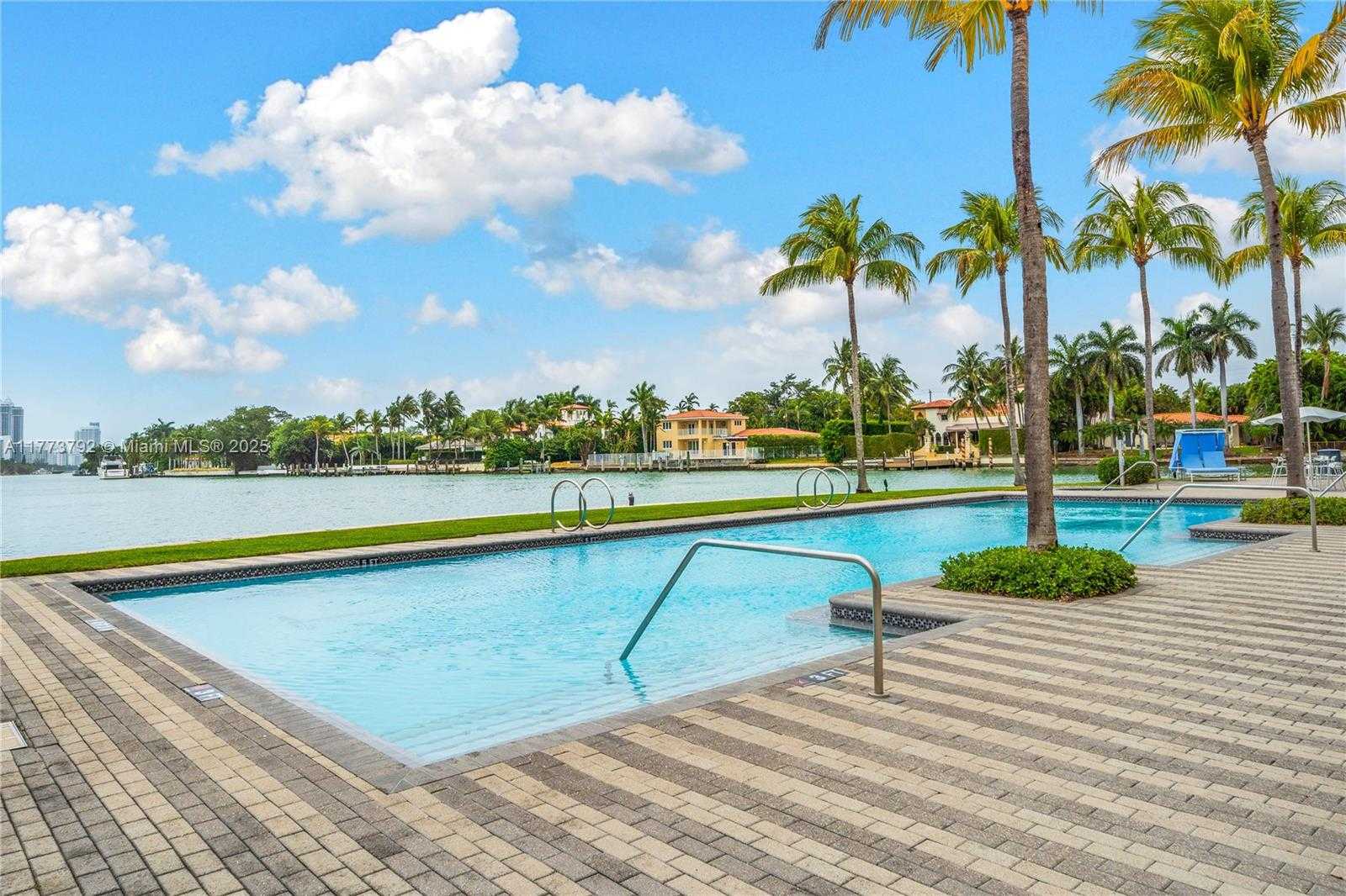 Small Image of 6103 AQUA AVE #401, Miami Beach Number 34