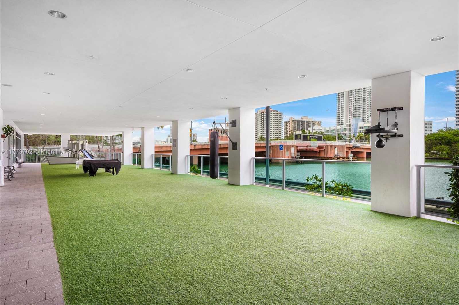 Small Image of 6103 AQUA AVE #401, Miami Beach Number 39