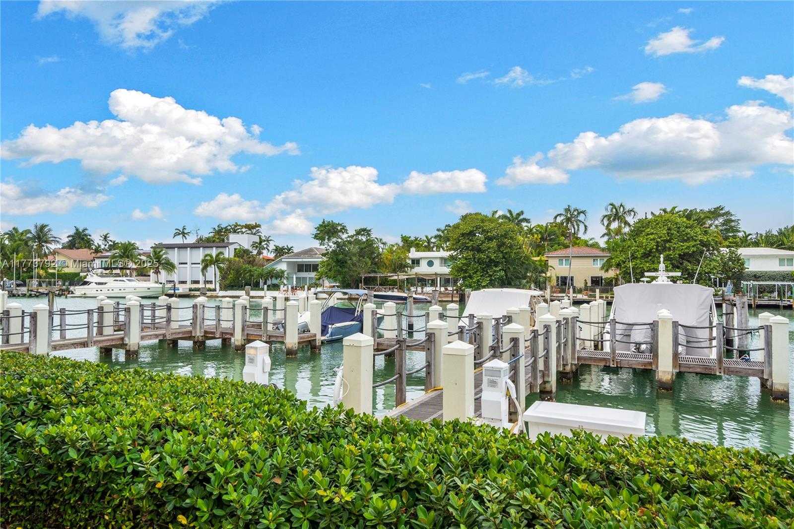 Small Image of 6103 AQUA AVE #401, Miami Beach Number 56