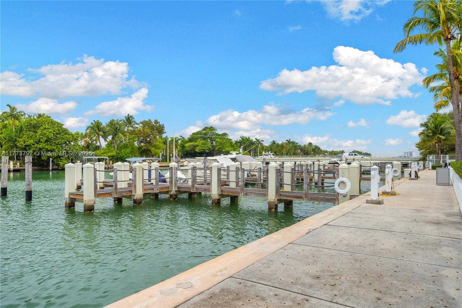 Small Image of 6103 AQUA AVE #401, Miami Beach Number 57