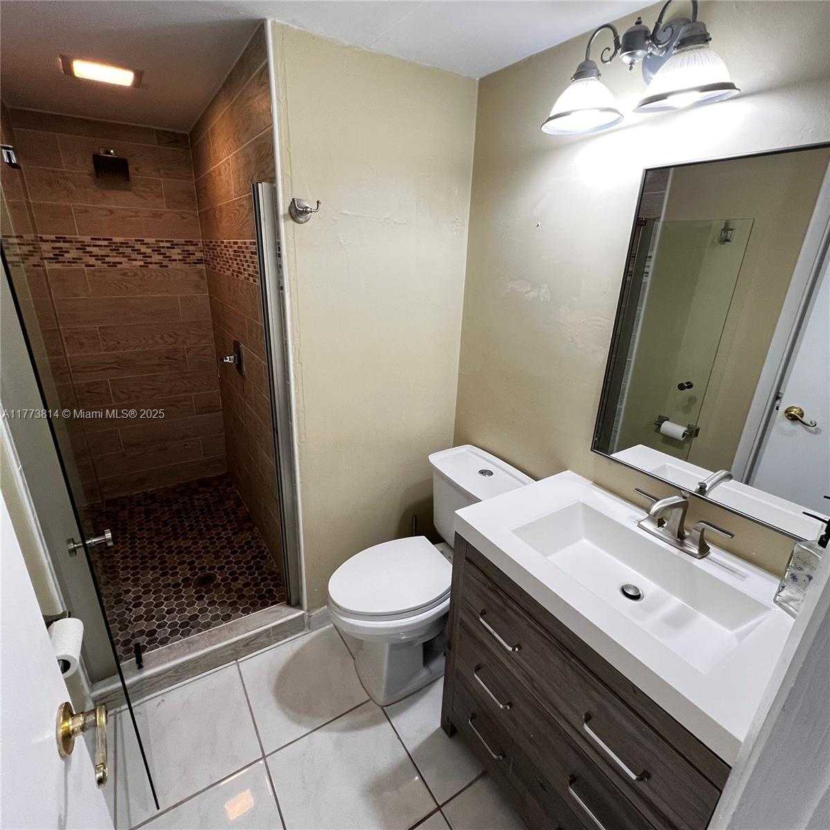 Small Image of 9273 SOUTH WEST 8TH ST #308, Boca Raton Number 7
