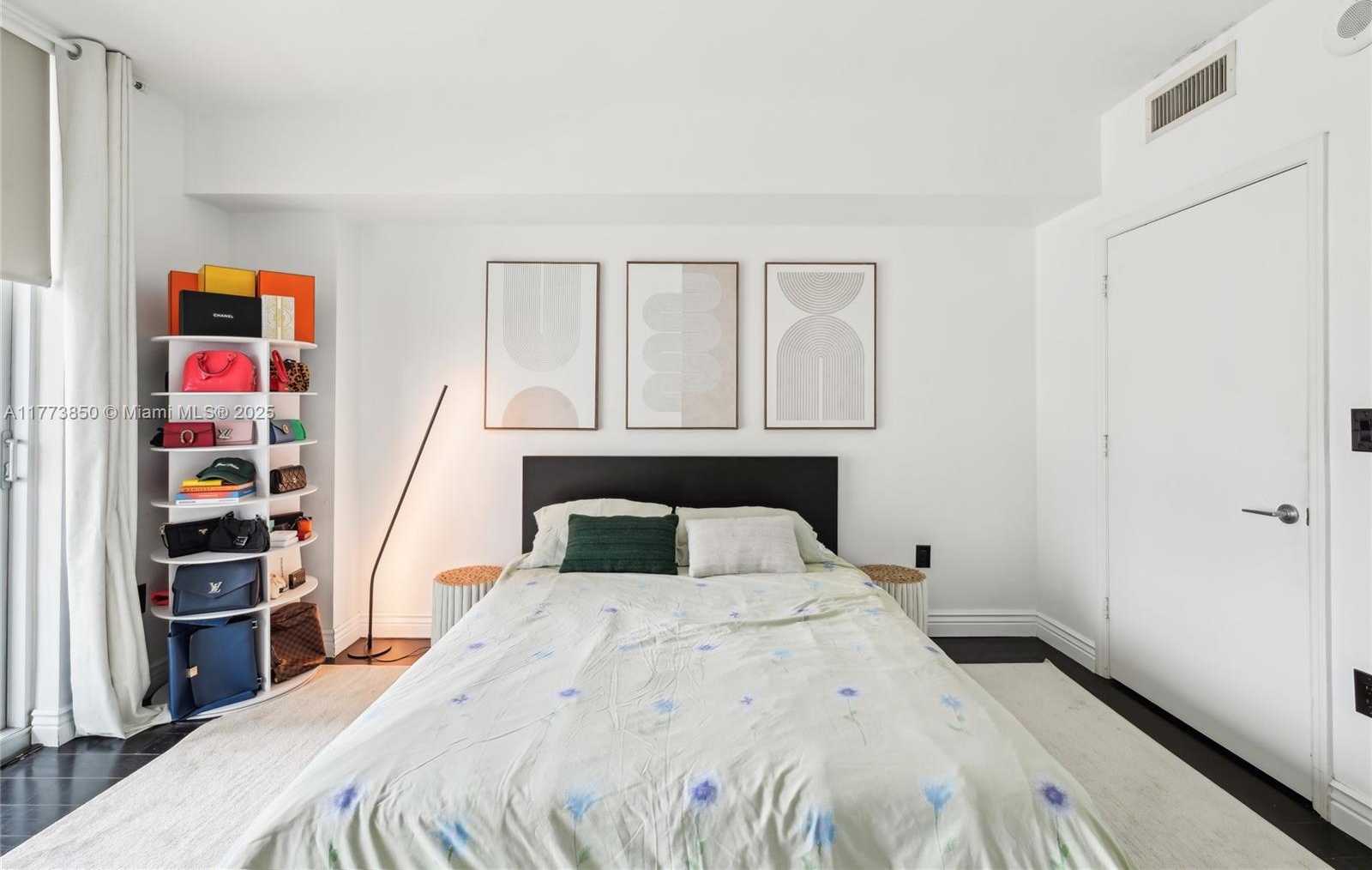 Small Image of 55 SOUTH EAST 6TH ST #1608, Miami Number 10