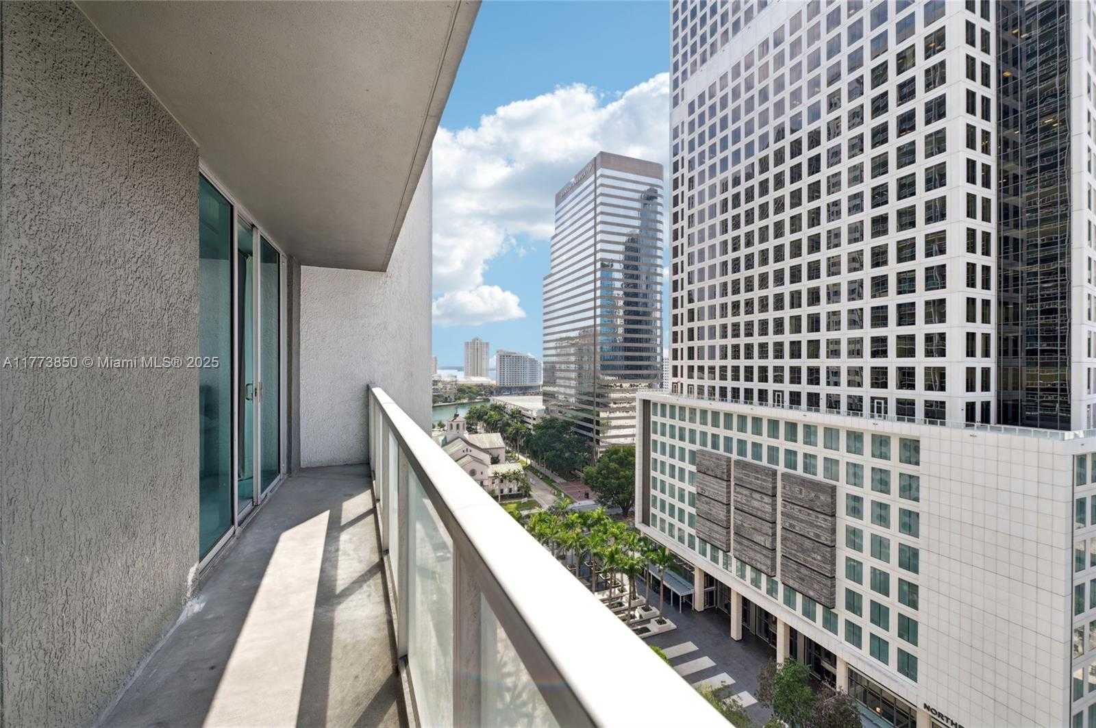 Small Image of 55 SOUTH EAST 6TH ST #1608, Miami Number 12
