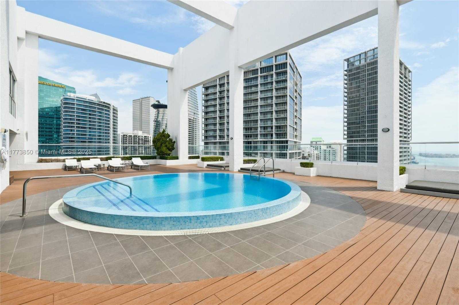Small Image of 55 SOUTH EAST 6TH ST #1608, Miami Number 17