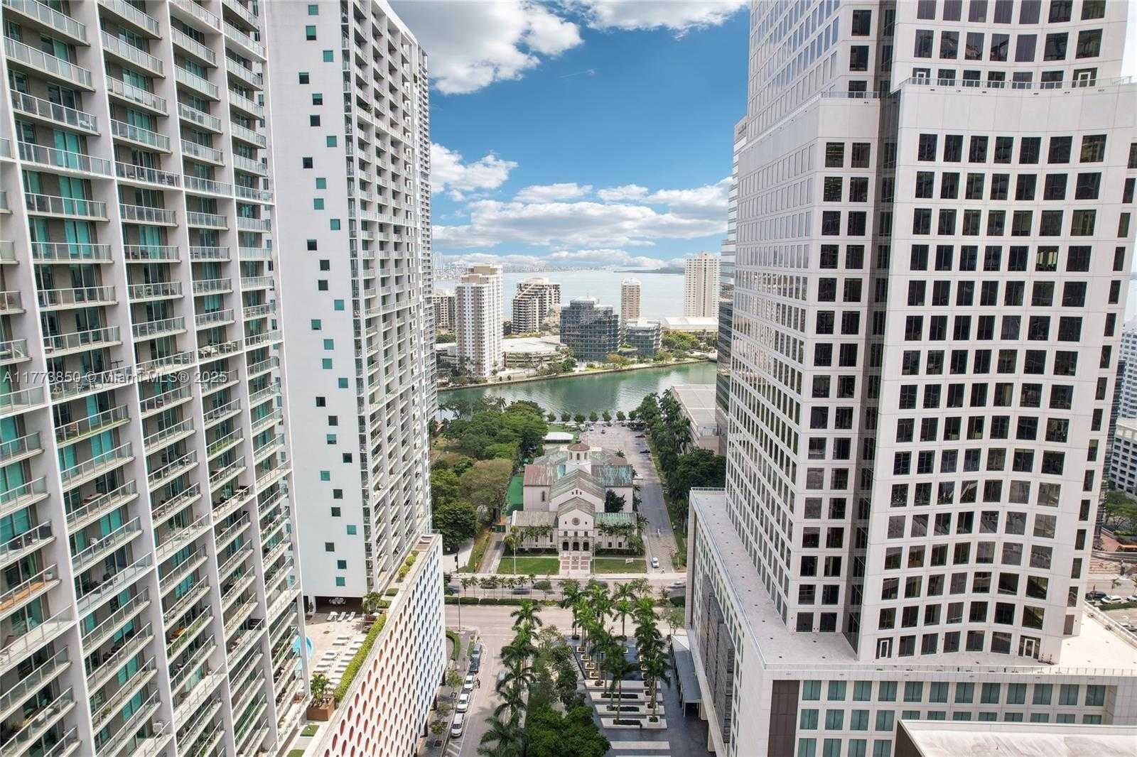 Small Image of 55 SOUTH EAST 6TH ST #1608, Miami Number 21