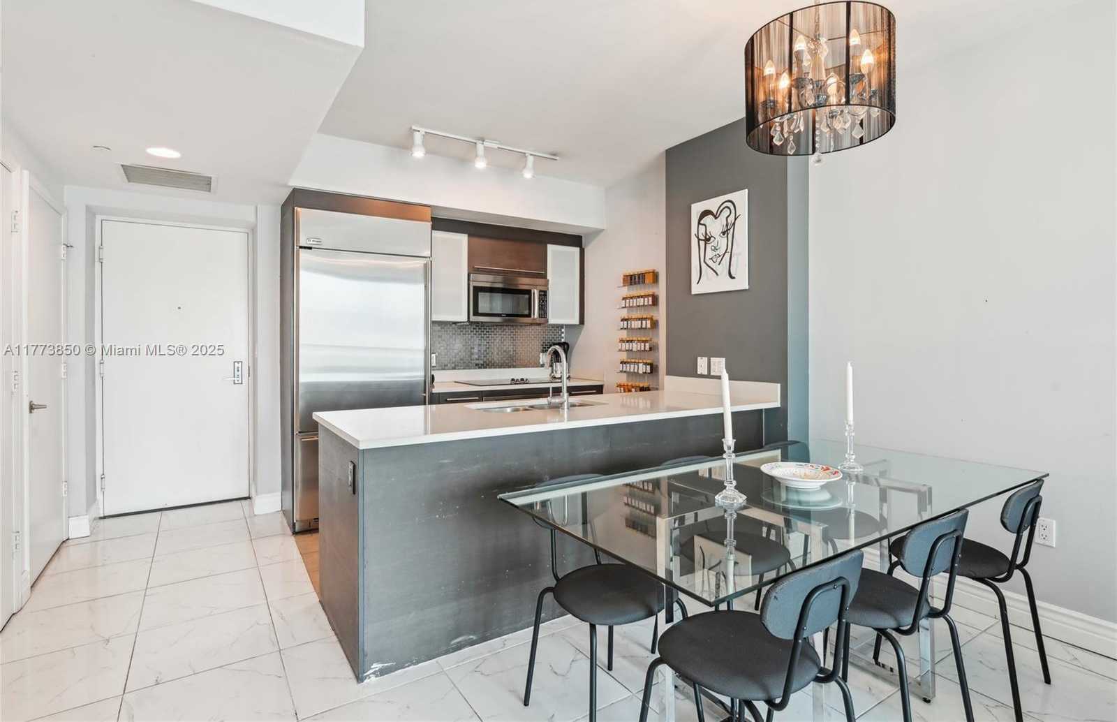 Small Image of 55 SOUTH EAST 6TH ST #1608, Miami Number 8