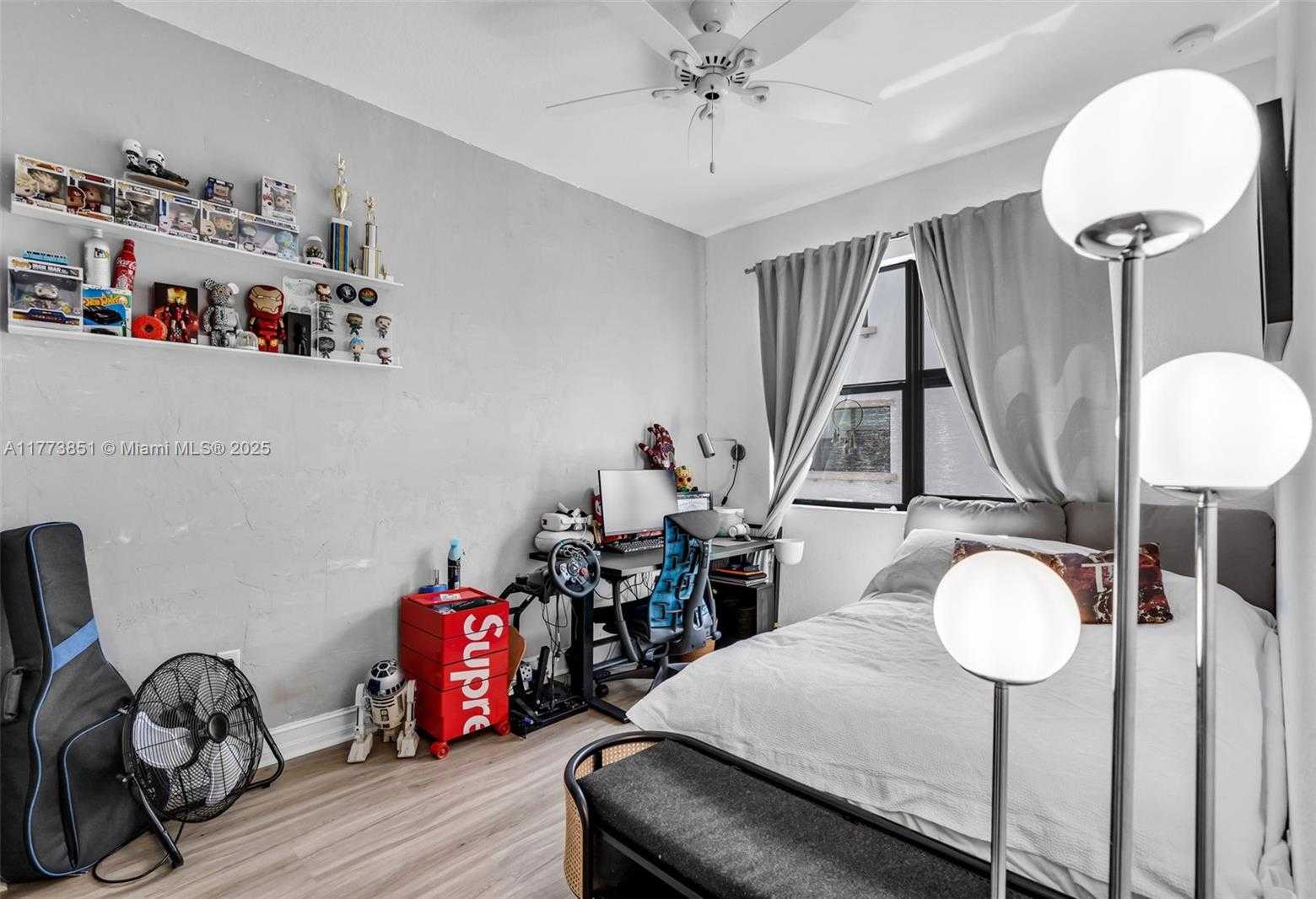 Small Image of 11534 SOUTH WEST 15TH ST #11534, Pembroke Pines Number 13