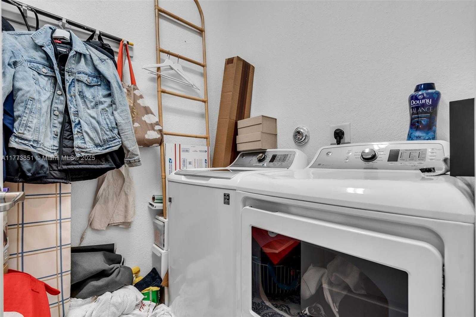 Small Image of 11534 SOUTH WEST 15TH ST #11534, Pembroke Pines Number 19