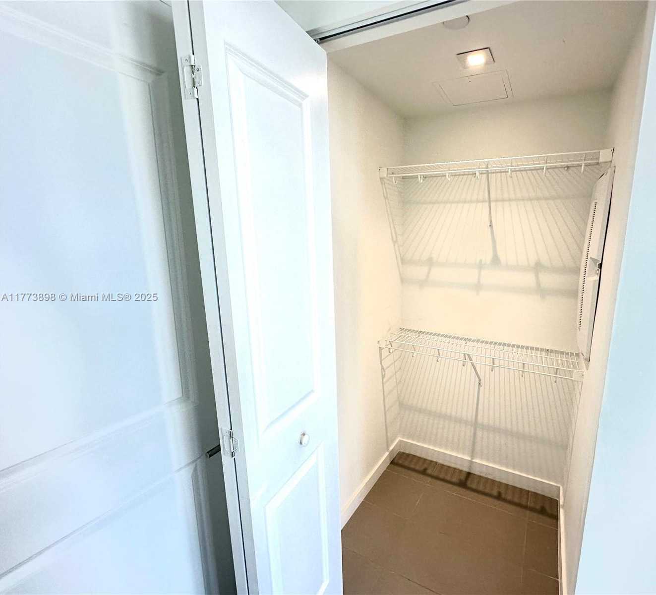Small Image of 1600 NORTH EAST 1ST AVE #2810, Miami Number 12