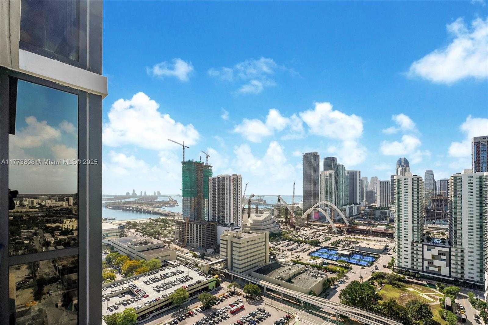 Small Image of 1600 NORTH EAST 1ST AVE #2810, Miami Number 15