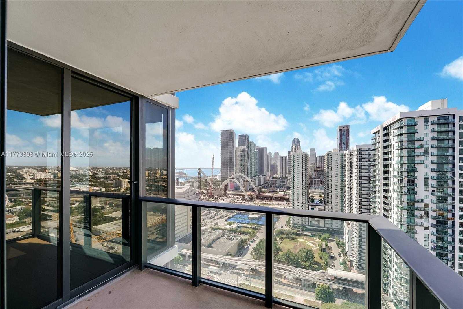 Small Image of 1600 NORTH EAST 1ST AVE #2810, Miami Number 16