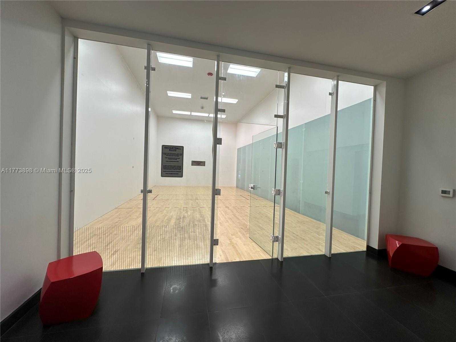 Small Image of 1600 NORTH EAST 1ST AVE #2810, Miami Number 26