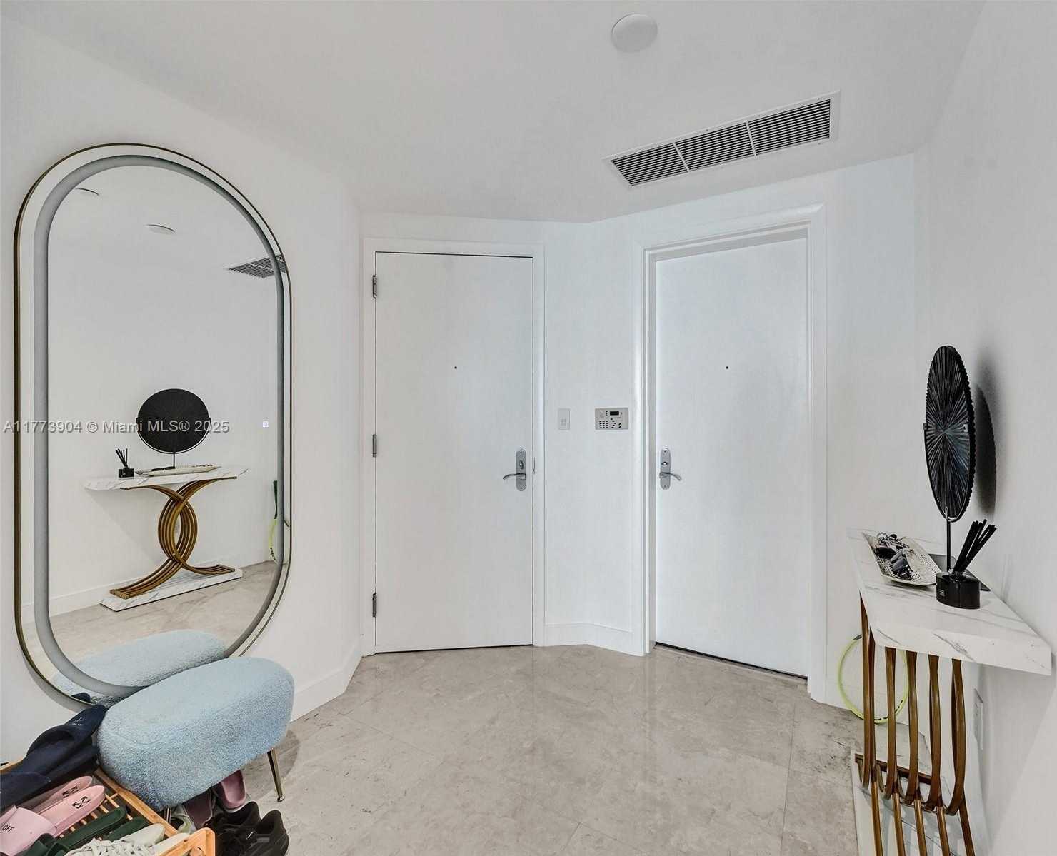 Small Image of 17001 COLLINS AVE #1807, Sunny Isles Beach Number 20