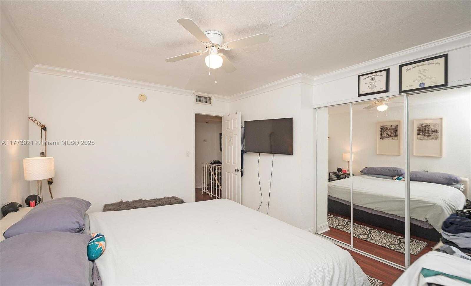 Small Image of 6709 NORTH KENDALL DR #227, Pinecrest Number 15