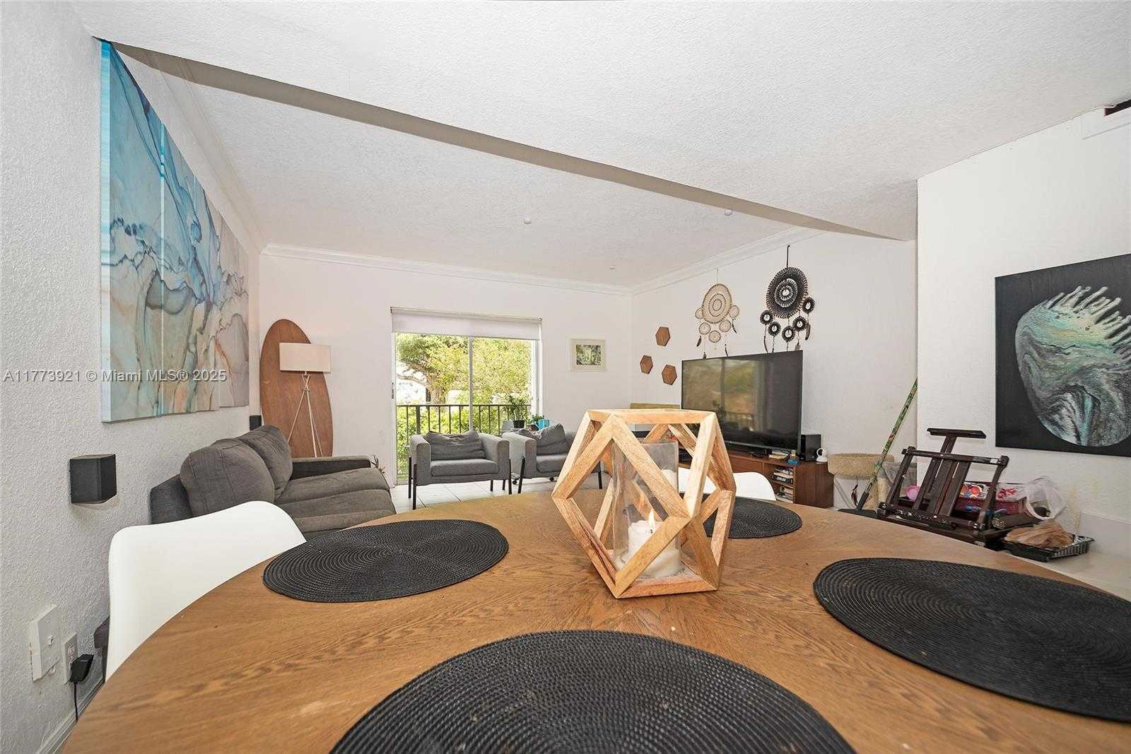 Small Image of 6709 NORTH KENDALL DR #227, Pinecrest Number 3
