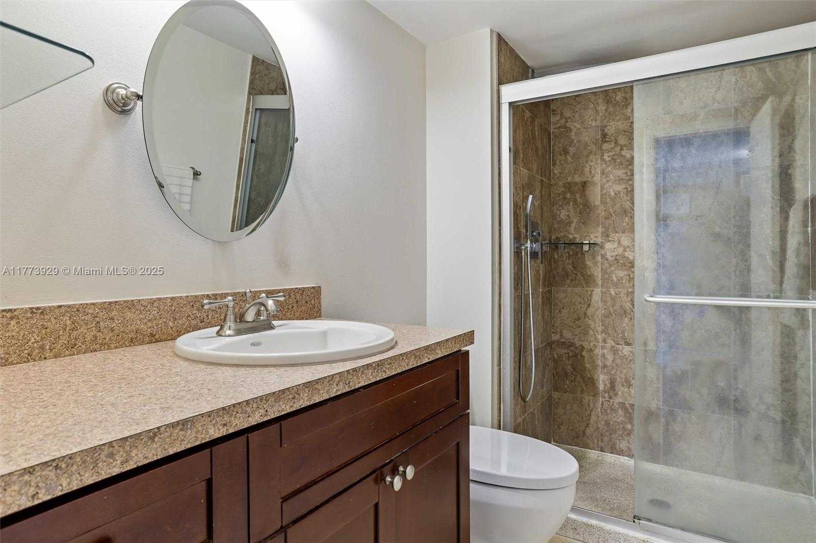 Small Image of 5 ISLAND AVE #4H, Miami Beach Number 20