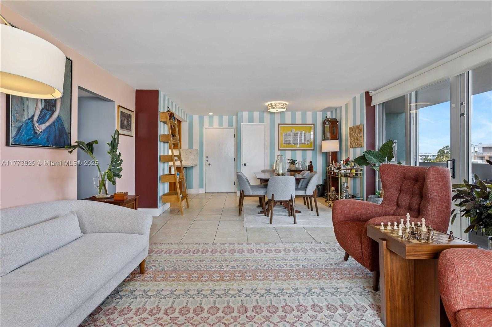 Small Image of 5 ISLAND AVE #4H, Miami Beach Number 5
