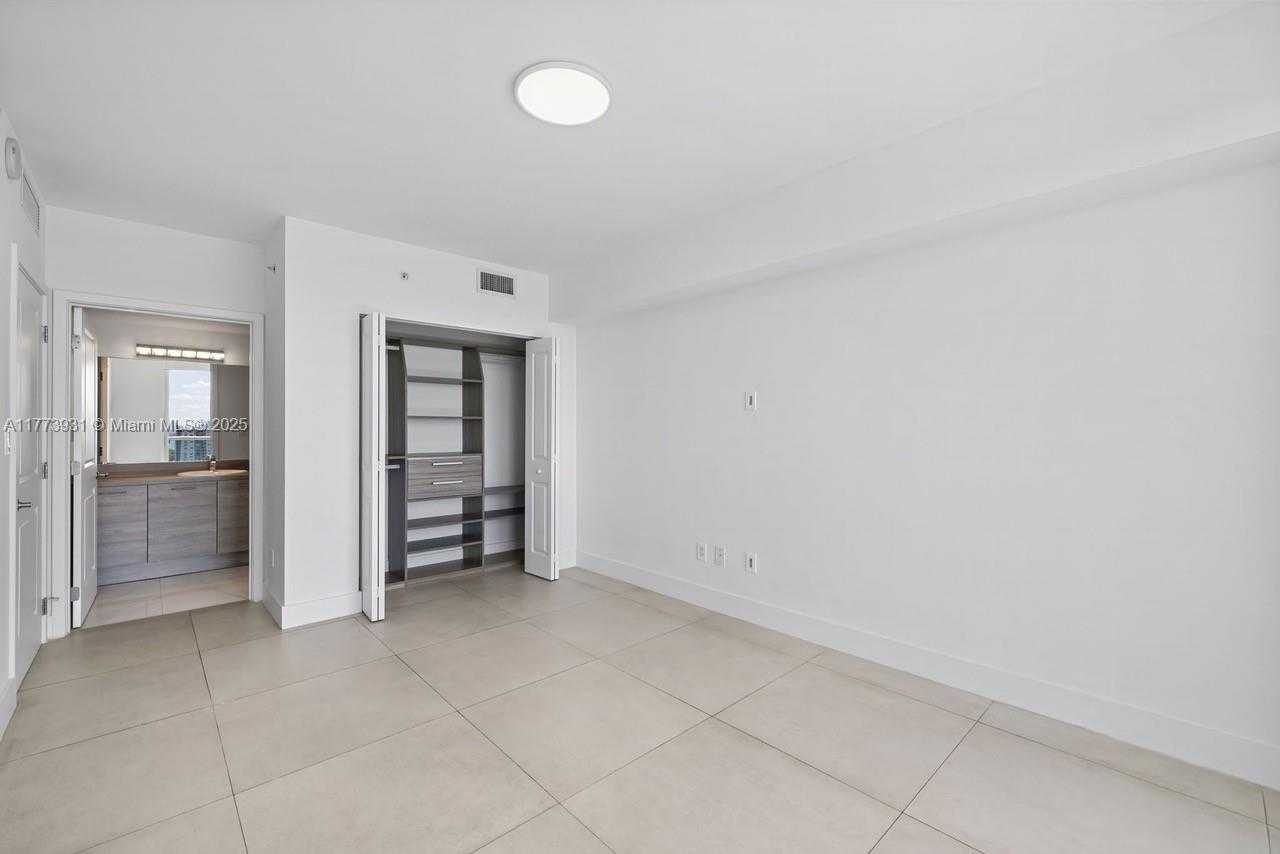 Small Image of 400 SUNNY ISLES BLVD #1602, Sunny Isles Beach Number 9