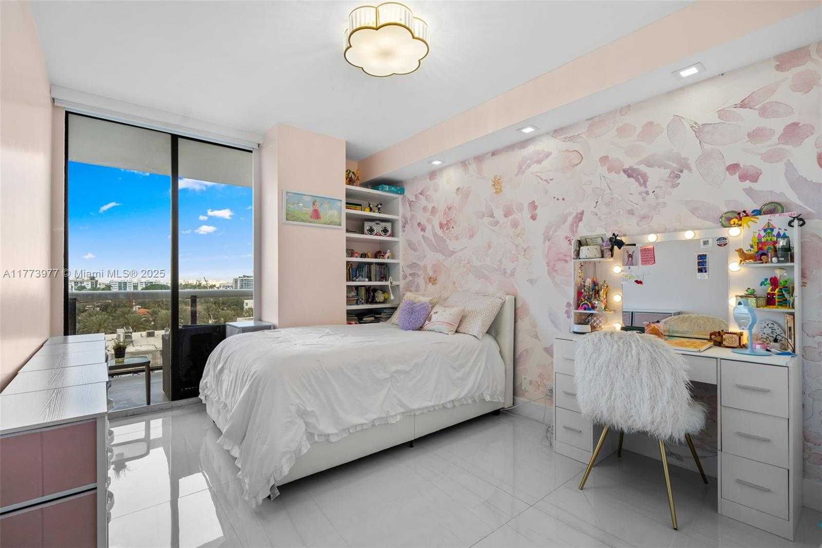 Small Image of 9455 COLLINS AVE #703, Surfside Number 10