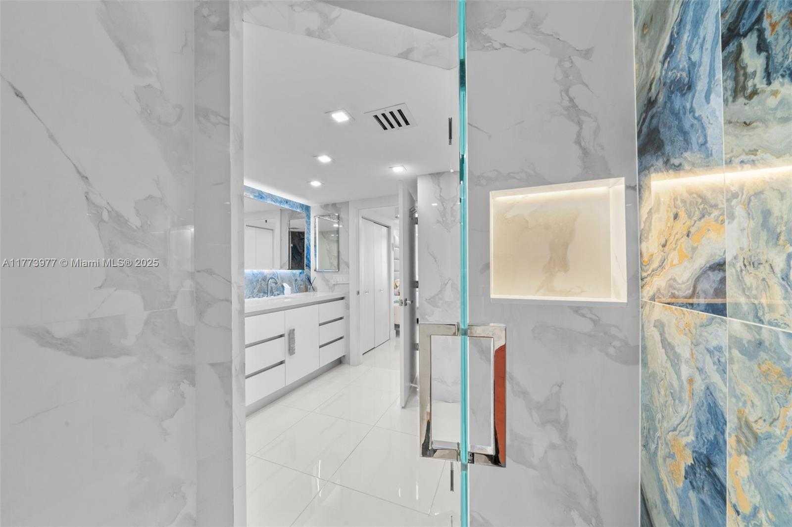 Small Image of 9455 COLLINS AVE #703, Surfside Number 19