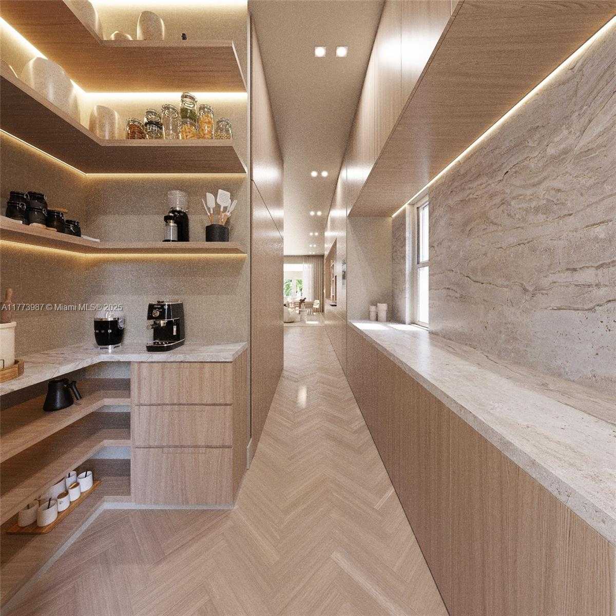 Small Image of 915 PALERMO AVE #7, Coral Gables Number 27
