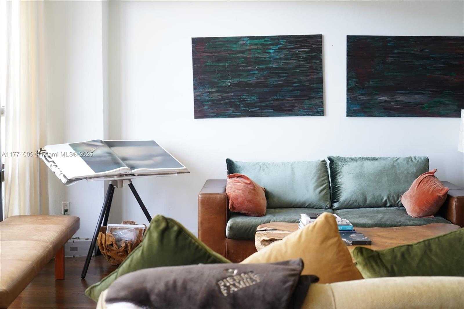 Small Image of 600 NORTH EAST 36TH ST #PH15, Miami Number 18