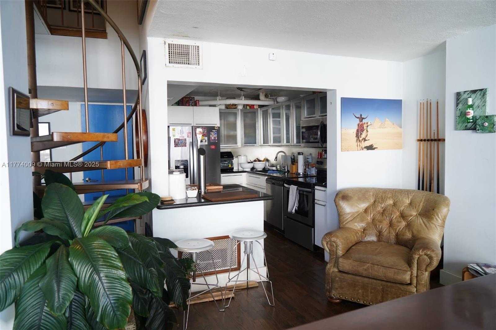 Small Image of 600 NORTH EAST 36TH ST #PH15, Miami Number 24