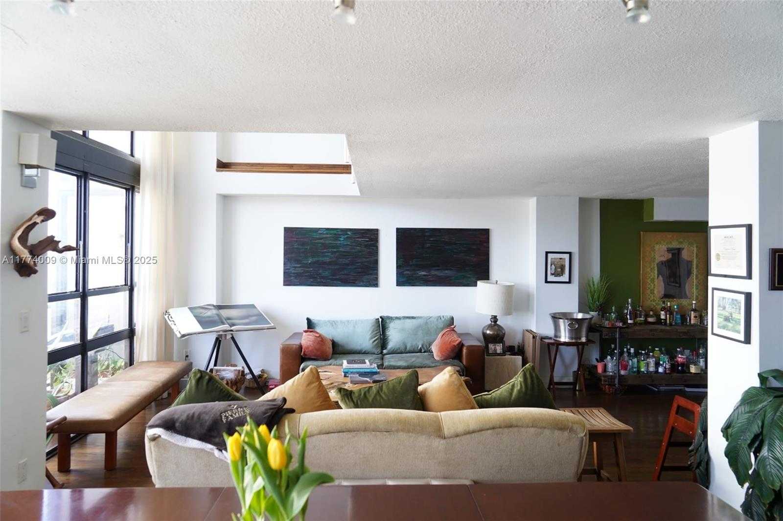Small Image of 600 NORTH EAST 36TH ST #PH15, Miami Number 27