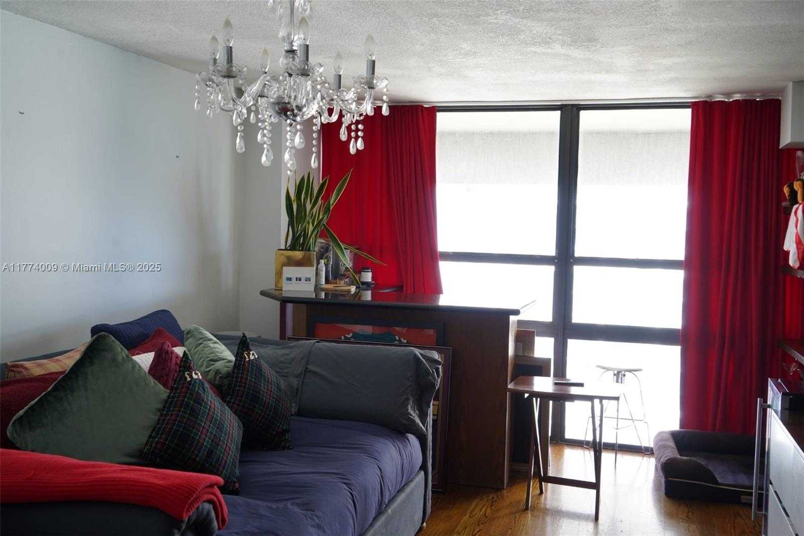 Small Image of 600 NORTH EAST 36TH ST #PH15, Miami Number 40