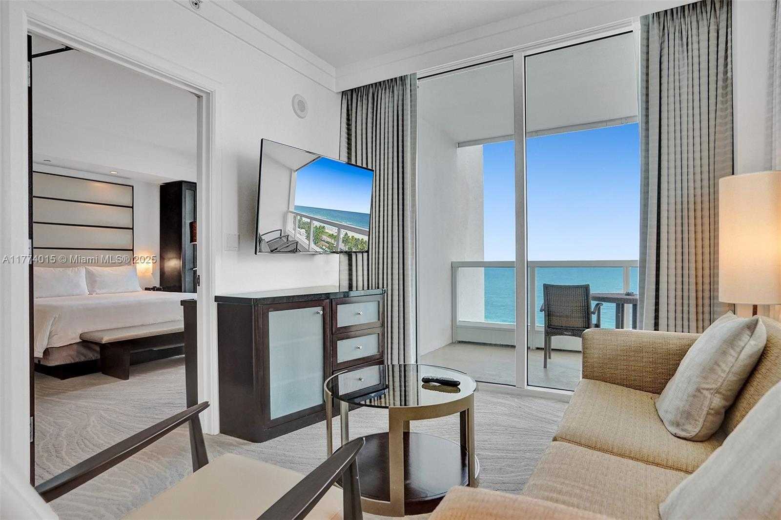 Small Image of 4391 COLLINS AVE #913/914, Miami Beach Number 13