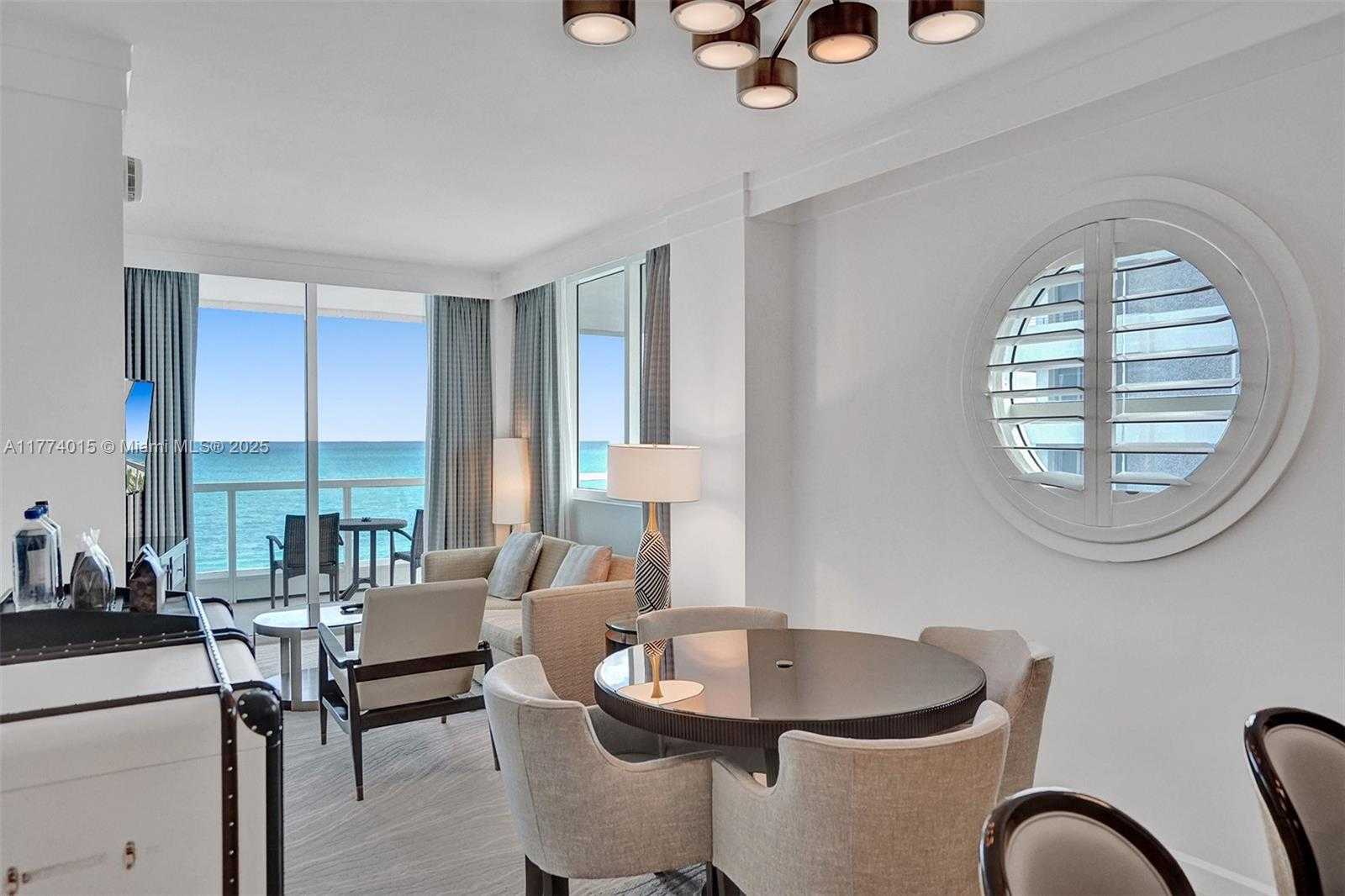 Small Image of 4391 COLLINS AVE #913/914, Miami Beach Number 14