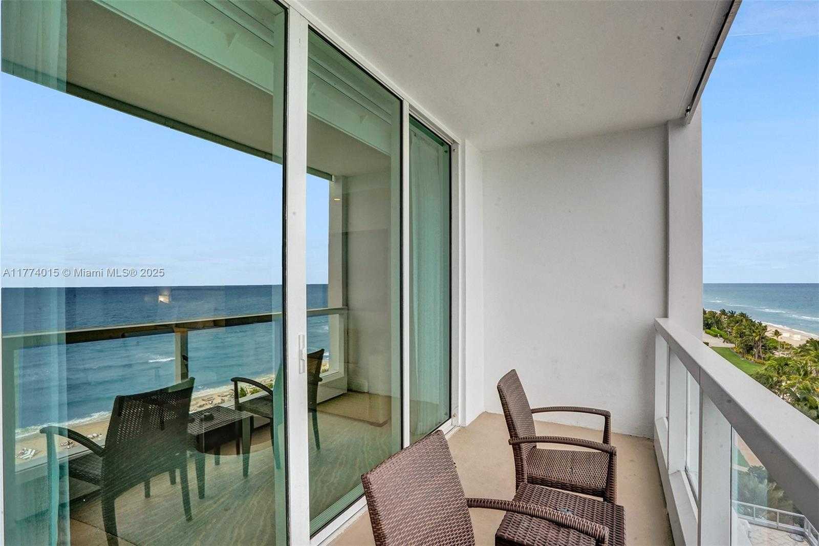 Small Image of 4391 COLLINS AVE #913/914, Miami Beach Number 55