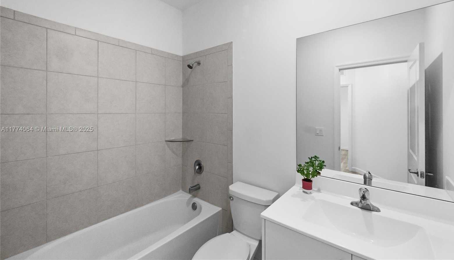 Small Image of 5534 NORTH WEST 27TH PL #1, Lauderhill Number 24